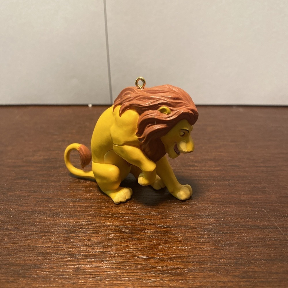 MUFASA only Hallmark Keepsake Ornament The Lion King Disney With Original Box